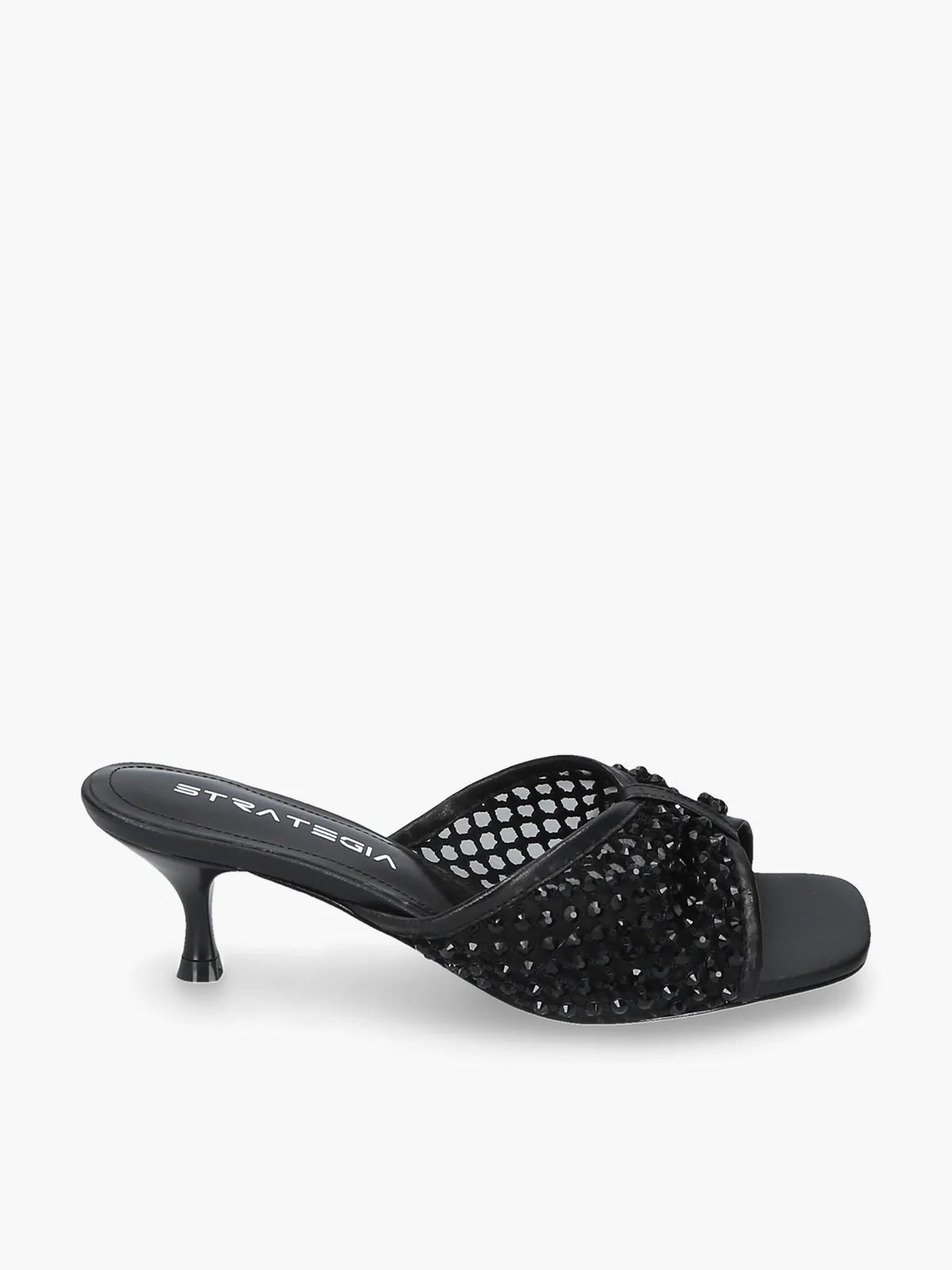 Strass Capsule SS26